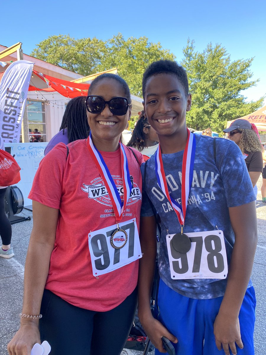 fredatlanta's tweet photo. Congrats @AIS_Eagles Faculty & Staff + families for all making it to the finish line for the 2022 @refugecoffeeco 5k race and fun run. #createrefuge #TogetherAsOne @CarineBouton @edith_aubin @Juliehig @ https://t.co/WfTRqseyL6