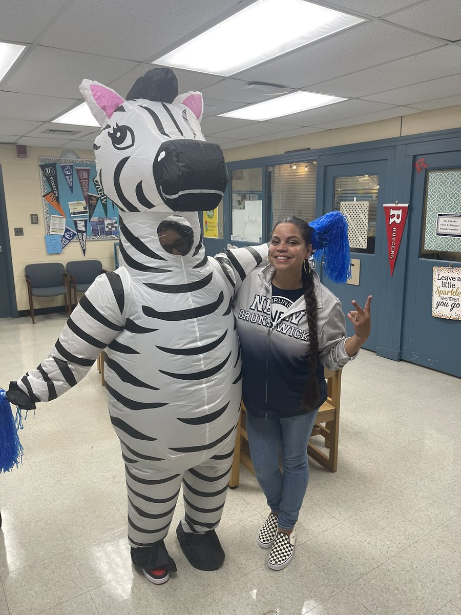 BoutrosLisa's tweet photo. Thanks to @MrsJackson4NB and the  @NBMSzebras Pep Rally committee for an AMAZING job! #NBPSThinksPositive in full effect! #ALLIN4NB @nbpschools https://t.co/VgU94vsYG9