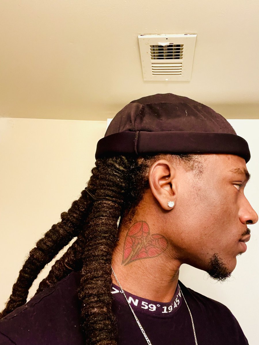 raphaelsrose's tweet image. 