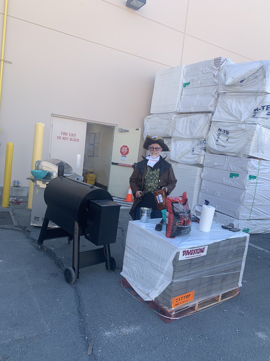 robert3304's tweet photo. Thank you Ted Decker and Home Depot for the Success Sharing Celebration from the 3304 Reno Team https://t.co/hgnMRH2pla