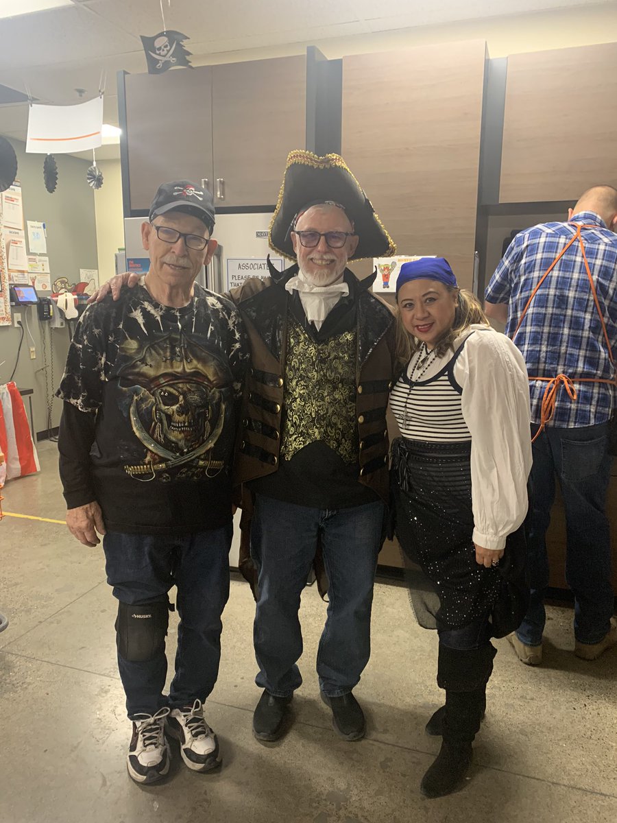 robert3304's tweet photo. Thank you Ted Decker and Home Depot for the Success Sharing Celebration from the 3304 Reno Team https://t.co/hgnMRH2pla