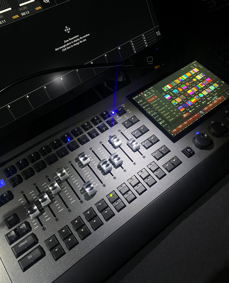 ControlObsidian's tweet image. The NX1!  An ultra-compact yet full-featured lighting controller designed to handle a huge variety of shows using the intuitive ONYX™ lighting control platform. 

#obsidiancontrolsystems #NX1