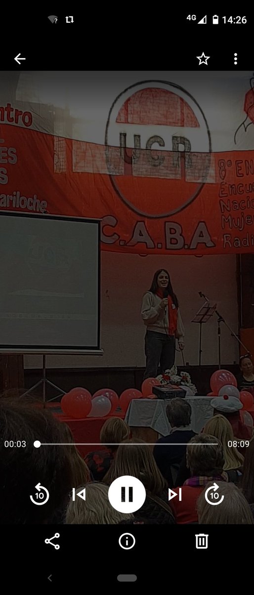 PamelaMaya30's tweet photo. Como dice @marielacoletta , las mujeres no sólo hablamos de género.
#ENMR
#40AñosDeDemocracia
#MujeresRadicales https://t.co/t8mEa7J4nZ