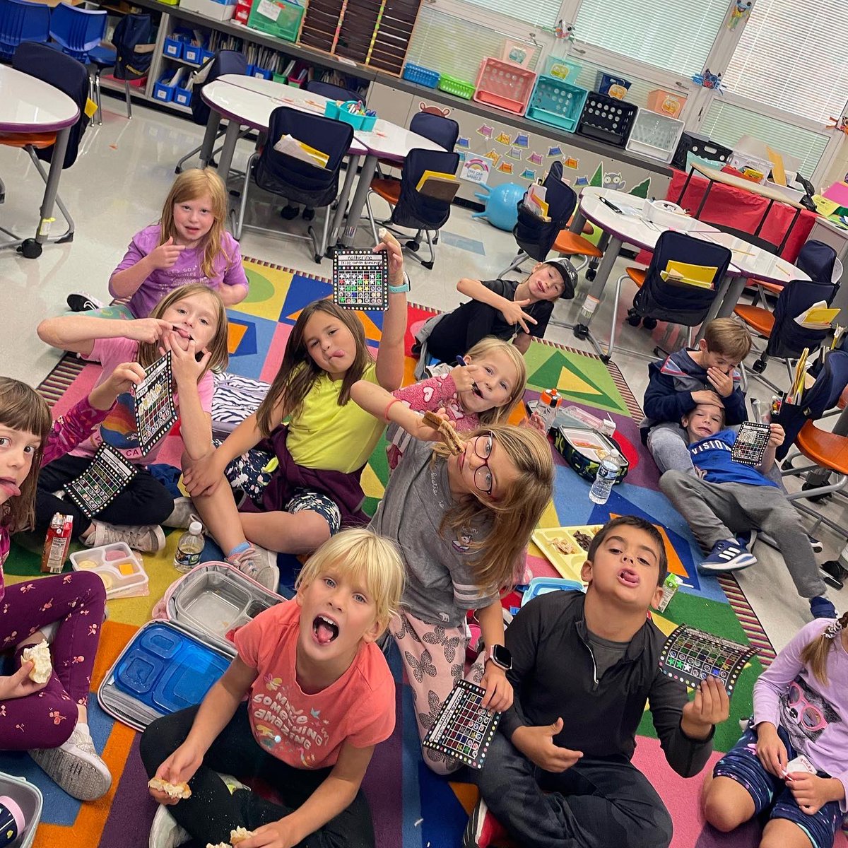 So many friends filled in their sticker charts and chose lunch bunch as their prize! #LFmoments