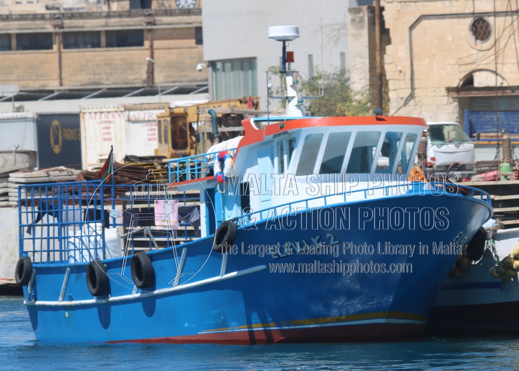 Shipguru's tweet photo. #2022built #mauretanian #fishingvessel #ELFULK_2 #berthed at #grandharbourmalta - 11.06.2022- https://t.co/nfgboxc3g3 - NO PHOTOS can be used or manipulated without our permission https://t.co/8VVOv1xPPo