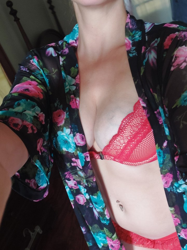 69tHeCrystalV's tweet photo. Do you think I'll be sexy with a baby bump!?  Want to get more explicit content and details!?? #bigboobes #milf #pregnancy #AssQueen #onlyfans #onlyfansFree #onlyfansgirl #pregnantonlyfans 

https://t.co/EZqVp1gX1G https://t.co/8xXG6MVkpK