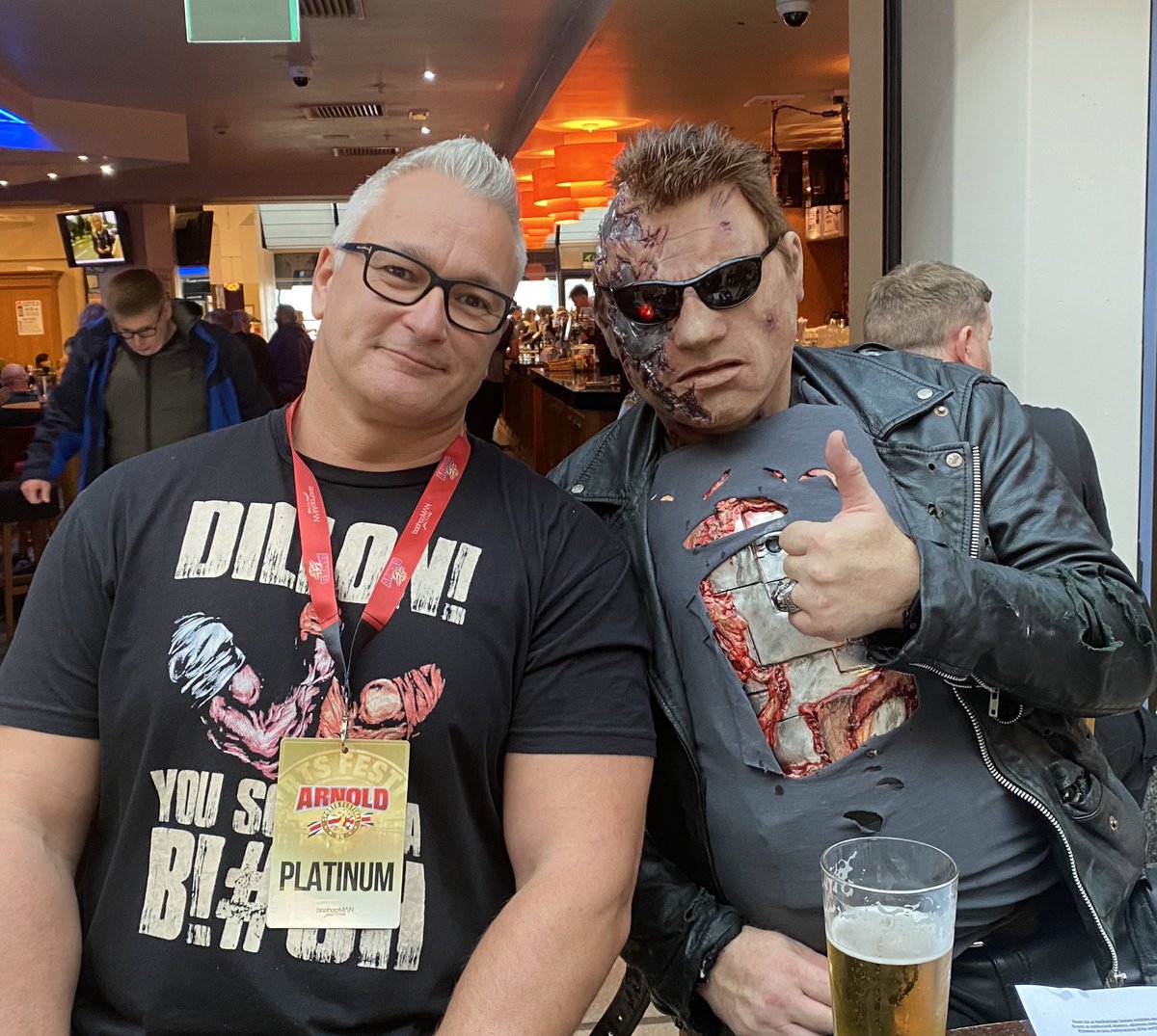 What a great day at the <a href="/arnoldsportsuk/">Arnold Sports Festival UK</a> today, it was packed despite Arnold’s no show. Hats off to the organisers.👌🏼 Saw 2 world records broken today and of course the highlight meeting the <a href="/Entertainenator/">The Terminator Uk</a> THE BEST Arnold Schwarzenegger impersonator-‘Get to the CHOPPER asshole!’