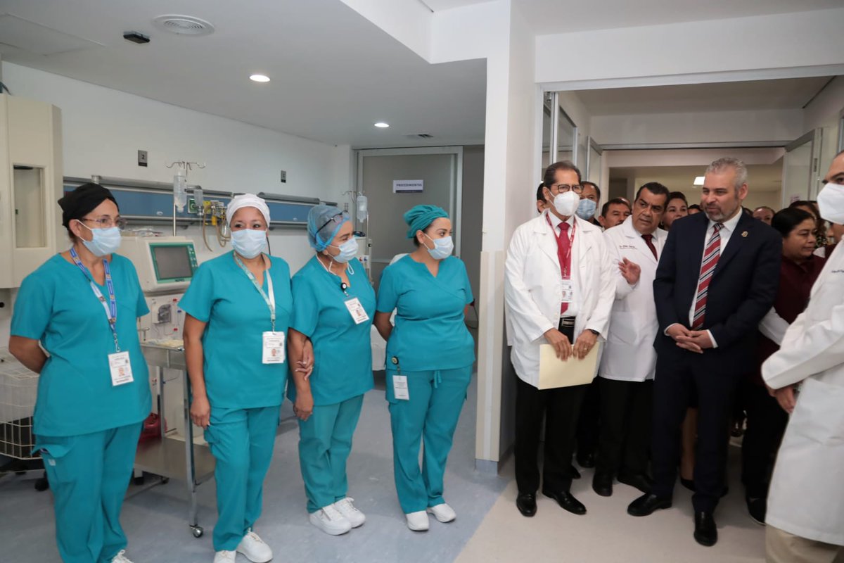 SSalud_Mich's tweet photo. El gobernador @ARBedolla inauguró la unidad de Hemodiálisis del Hospital Infantil Eva Sámano de López Mateos y el área de trasplantes del Hospital General Dr. Miguel Silva. (1/2) https://t.co/NxQXU9nuyG