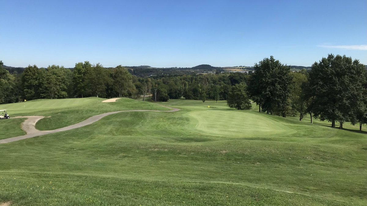 PointParkSports's tweet photo. ⛳️ The 12th Annual @PointParkU Athletics Golf Outing has a gorgeous day at Cedarbrook Golf Course! 

Thank You to all the supporters &amp; our Sponsors! Special Thanks to Platinum Sponsor Target Freight. 💚👏💯 https://t.co/3BaK0SwrFb