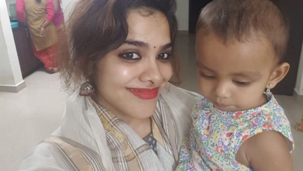 kayaldevaraj's tweet photo. September 26th
Actress #Santhiya / #Sandhya Birthday

#HappyBirthdaySanthiya
#HappyBirthdaySandhya

#HBDSandhya
#HBDSanthiya 

@sujavarunee @Shivakumarr222 @bharathhere @RIAZtheboss
@KChiruTweets https://t.co/eecQUVveUX