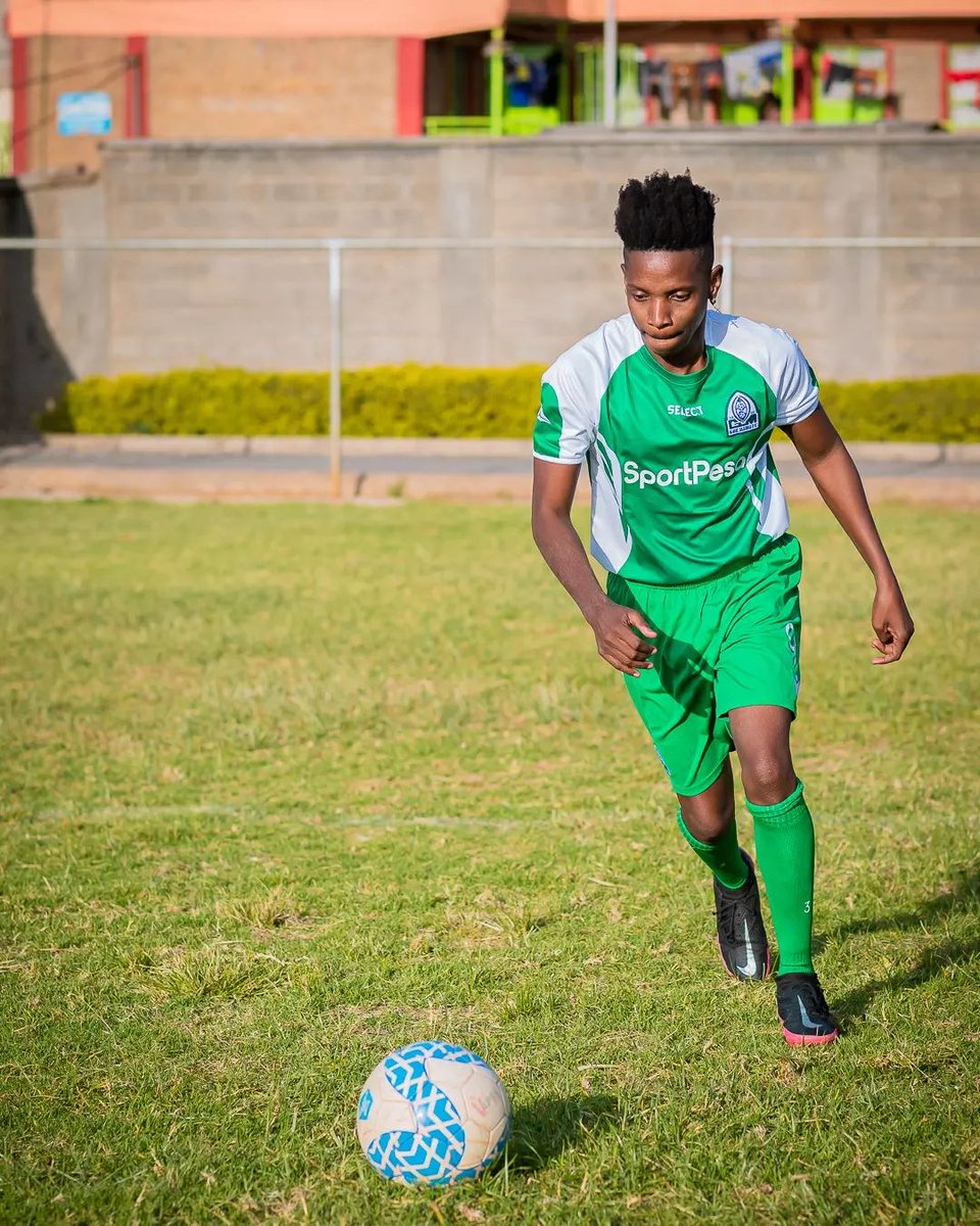 SportsPlugKe's tweet photo. Gor Mahia x Sportpesa
#SportPesaNaGor 
📸Eric Omondi https://t.co/ckvtWxapb8