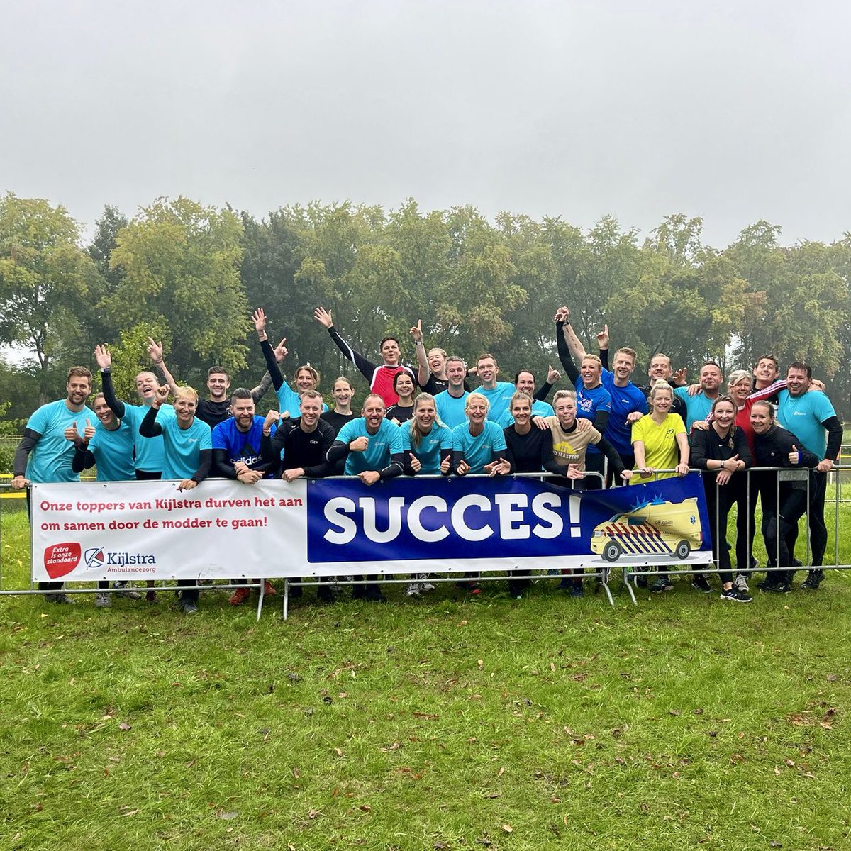 kijlstra's tweet photo. Bijna 50 collega’s van Kijlstra kozen vandaag voor avontuur en uitdaging door de modder en het hindernisparcours in Biddinghuizen #mudmasters

Wat een bikkels en gelukkig allemaal blessurevrij gefinisht 💪🏻 Dank @BirwaTours voor de comfortabele busreis! https://t.co/EIK6rYdNc8