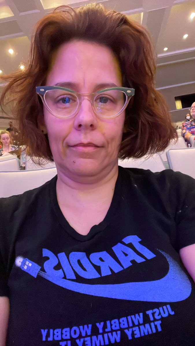 GDgeek's tweet photo. Met @GarrettRWang today @capcitycomic! In a strange turn of events, he took a picture of ME because he liked my shirt. (You would have been an excellent Doctor Hu, Garrett!) #CapCityComic https://t.co/pgjY8I0DCV