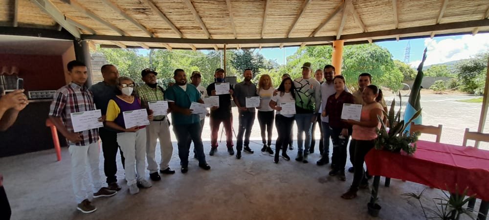Alcaldía Bolivariana de Palavecino tweet media