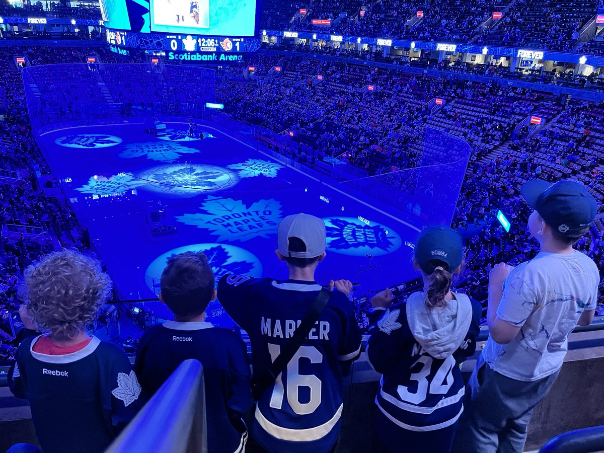 Happy 11th Birthday Charlie! <a href="/MapleLeafs/">Toronto Maple Leafs</a>  #LeafsForever Go Leafs Go!