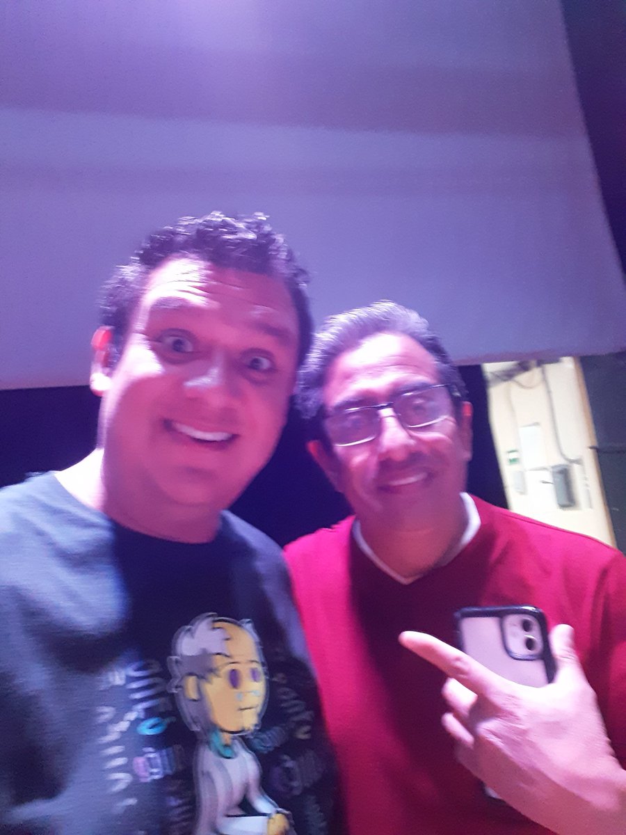 bojiganga's tweet photo. Miguel Barroso #Processo4 , Cayuqui de la Prestidigitación Poblana y Marcelo #Bojiganga 🎭

Taller de Dramaturgia para #Microteatro @CulturaGobPue
 @museounibuap @IMACP @puertaescenica @Gob_Puebla @MunicipiosPue @teatreadmx @ConstruArteT @VisitaPuebla https://t.co/zhsUQPGwAM