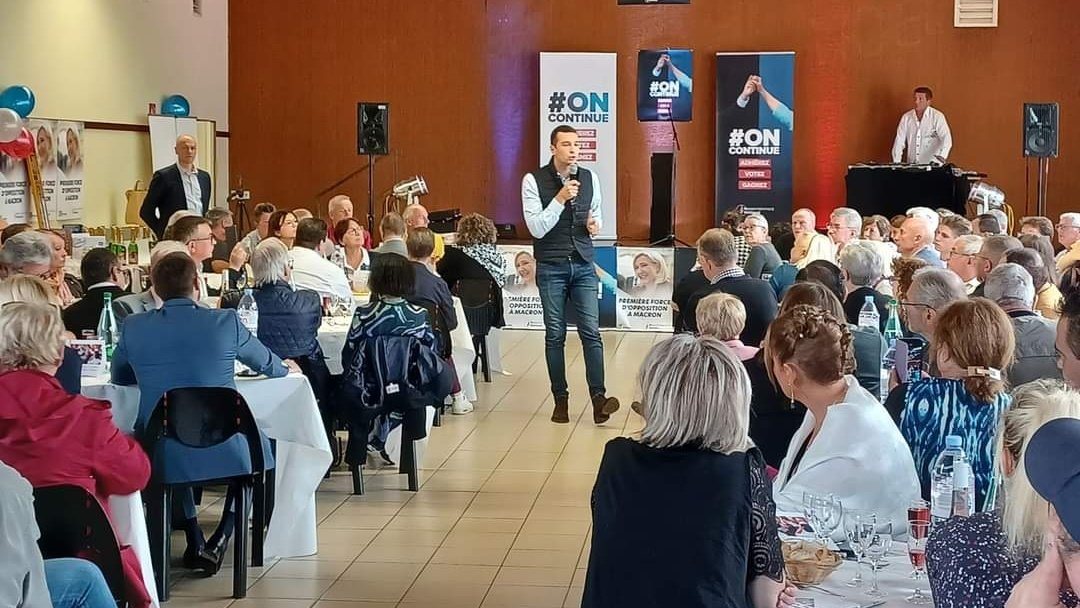 A_Dutremble's tweet photo. 👤 Présent ce samedi à la fête des nationaux de l'Yonne pour la réception de @J_Bardella dans cette belle fédération du #RN89 tenue admirablement par @JulienOdoul !
#Oncontinue 🇨🇵👊🏻 https://t.co/gfvipnSxxF