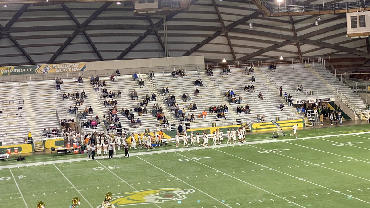 <a href="/kellie3lambert/">Kellie Lambert</a> Loyalty look close!  True fan ❤️🟠