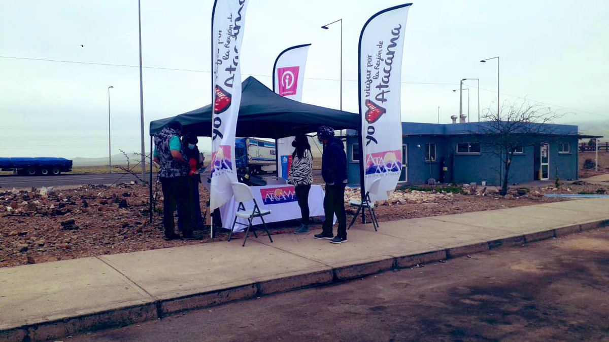 VallesDesierto2's tweet photo. ⭕️⚠️#DesiertoFlorido⚠️⭕️
#Ruta5📍Visita el stand de @SernaturAtacama en nuestra área de servicios en #Nantoco (Km. 778) e infórmate de este fenómeno natural que debes disfrutar con responsabilidad, deteniendo tu vehículo y caminando solo en puntos y por senderos habilitados‼️🎉 https://t.co/PaIn1bZXvo