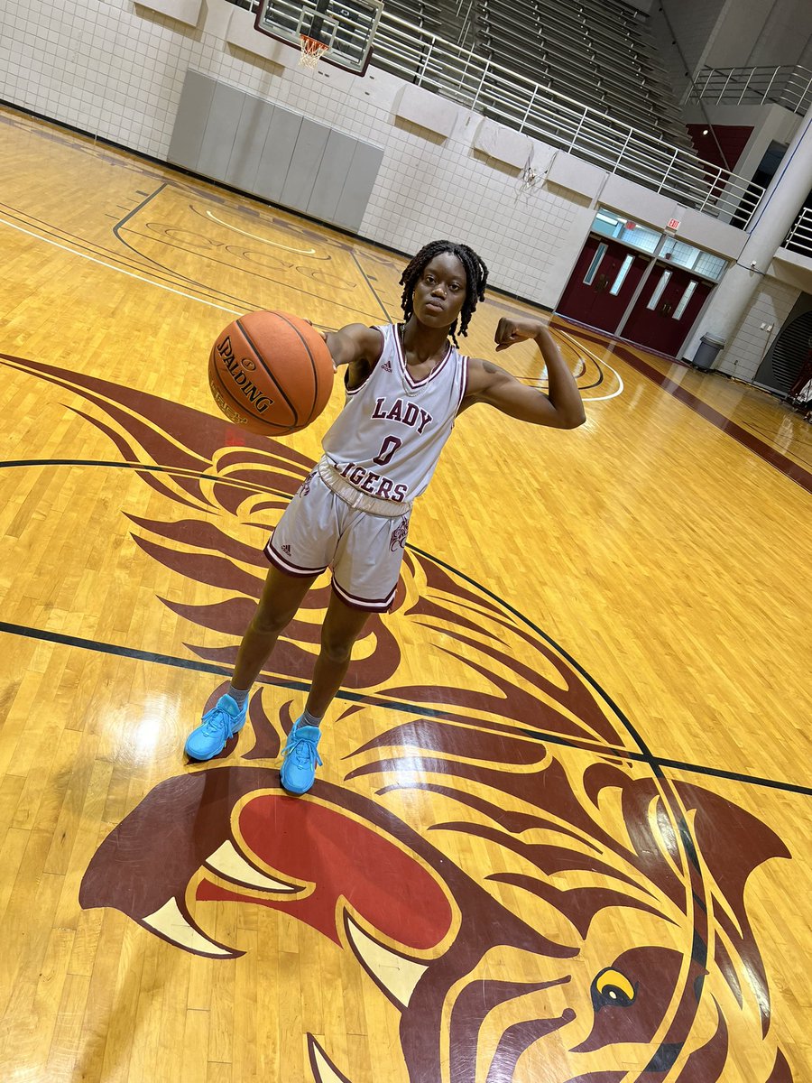 ganaem_10's tweet photo. @coachordie thank you for a great visit! i love the environment and i’m glad to say that i will be furthering my education and sports career at CCC #110%committed https://t.co/rscrjrUkcj
