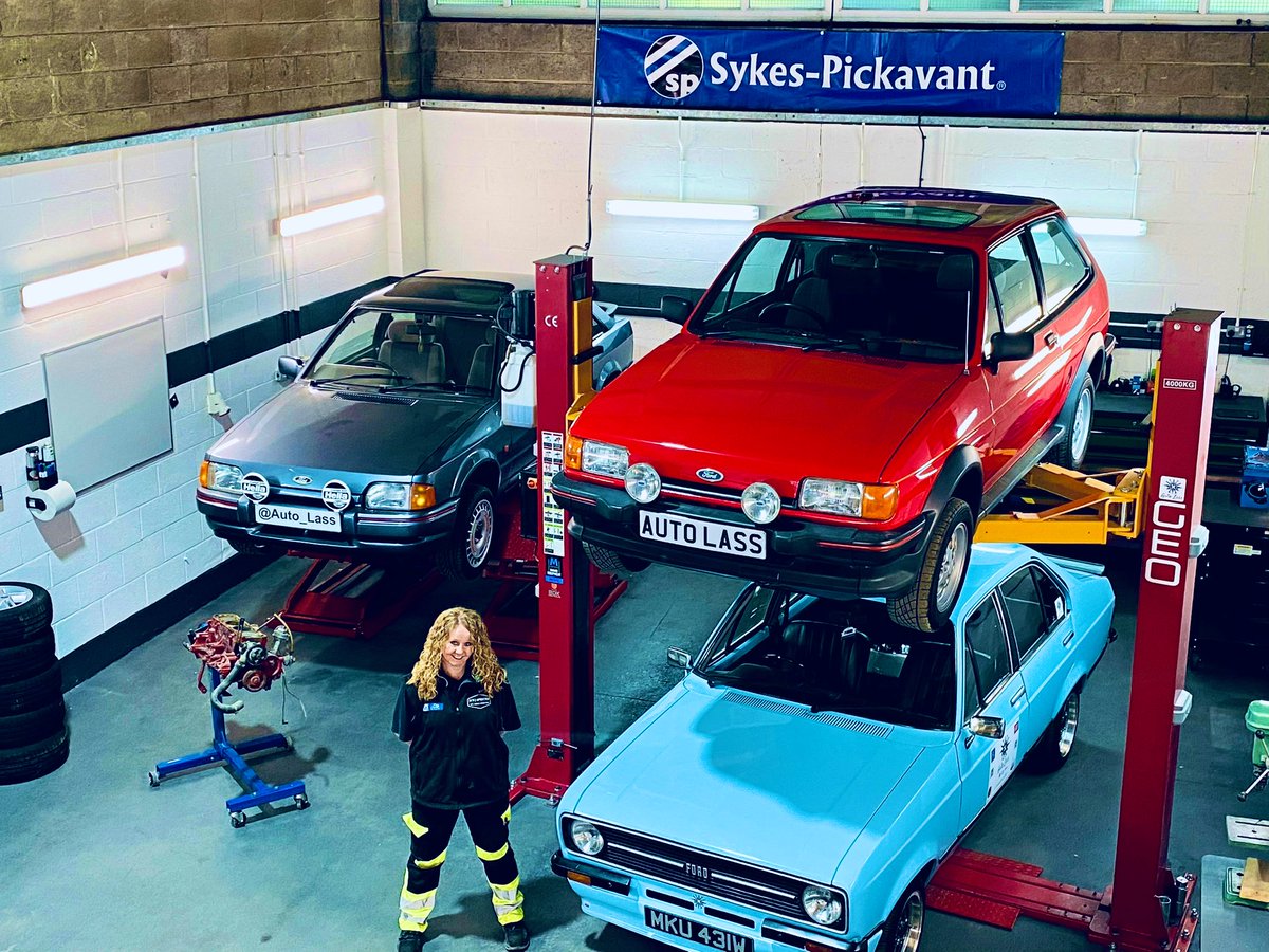 Auto_Lass's tweet photo. Next week it will be 12 months that I created ‘Auto Lass’ &amp; had my first meeting with @LucasOilUK - I didn’t have Betty &amp; all this was a dream.  Look how far we have come in a year? With some huge obstacles thrown in our way. #proud #autolass  Thank you for your support 🫶🏻 🥰 https://t.co/v3puqwdGcU