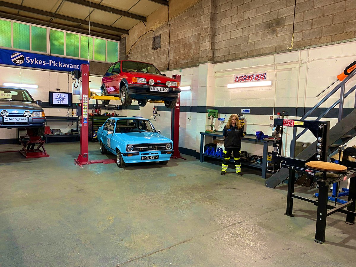 Auto_Lass's tweet photo. Next week it will be 12 months that I created ‘Auto Lass’ &amp; had my first meeting with @LucasOilUK - I didn’t have Betty &amp; all this was a dream.  Look how far we have come in a year? With some huge obstacles thrown in our way. #proud #autolass  Thank you for your support 🫶🏻 🥰 https://t.co/v3puqwdGcU