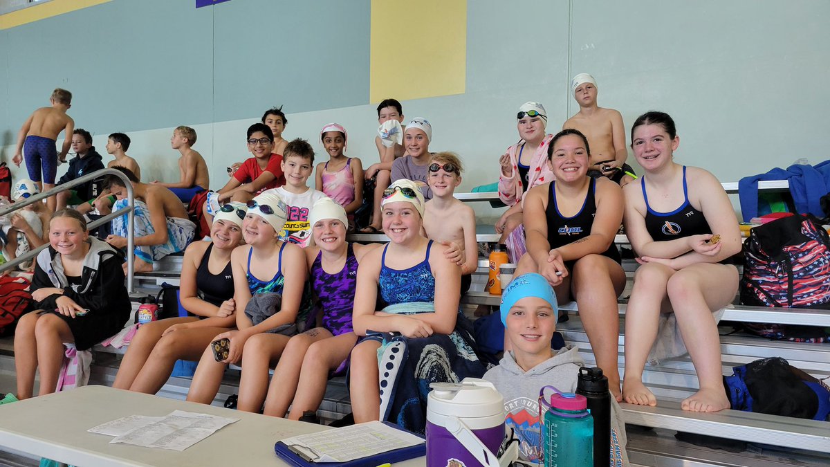 COOLSwimTeamKS's tweet photo. NLU Decathlon 12 &amp; Under swimmers looking awesome! Way to go this morning! https://t.co/llnoYiMj4R