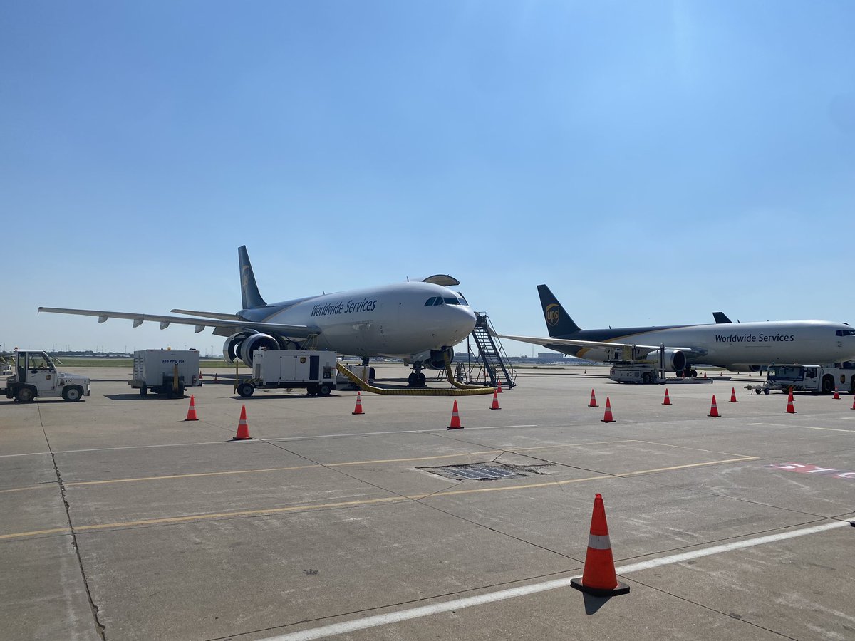 DFW UPS tweet media