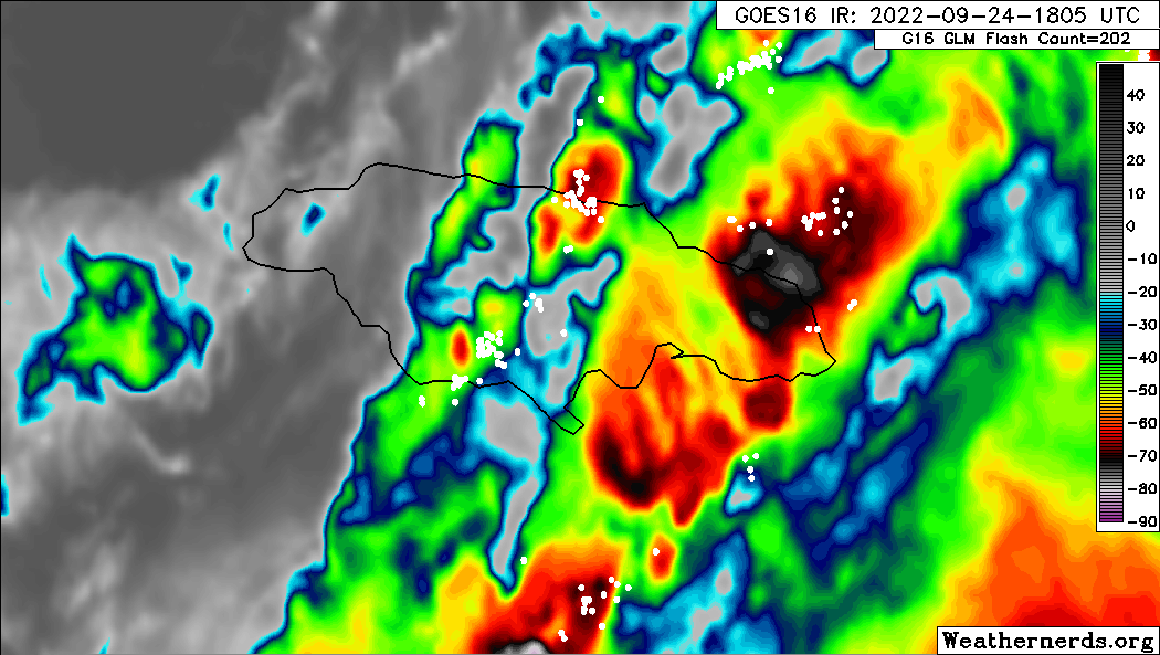 weatherjamaica's tweet photo. 1:05pm Saturday, September 24, 2022: Saturday afternoon's close-up satellite image shows clouds bringing overcast skies and/or thundershowers to sections of some central and eastern parishes in Jamaica. How is the weather in your area? https://t.co/fWu1pEch6E