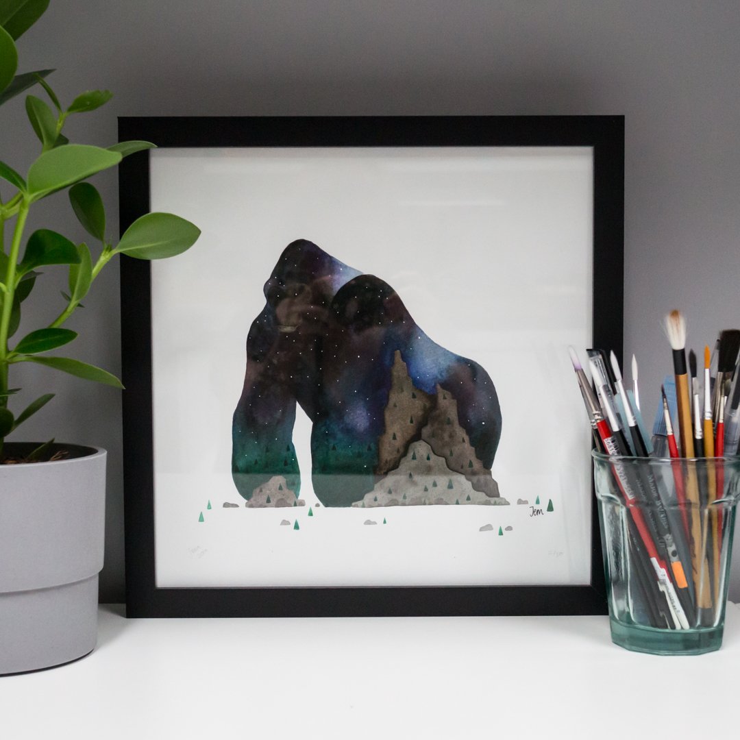 Sharing my favourite gorilla fact for #WorldGorillaDay 🦍 Gorillas can be identified by nose prints unique to each individual. Amazing! 
Art prints of my Gorilla design available from my Etsy shop. Printed in my home studio from an original watercolour etsy.com/uk/listing/716…
