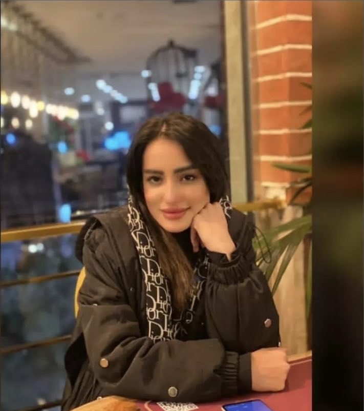 Shoura Hashemi tweet media