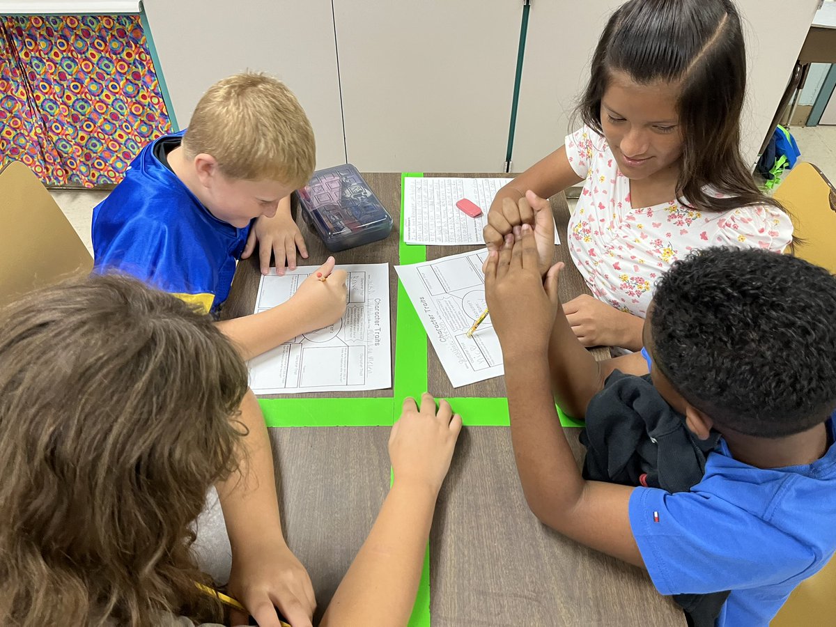 Meg_Michalsky's tweet photo. Diving into our fiction unit by examining character traits and finding evidence to support our thinking. Their discussions were on point! #4thgraderocks #TurnerTribe https://t.co/caFUqStkAT