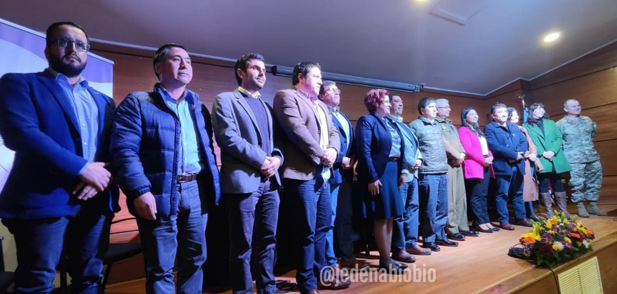 jedenabiobio's tweet photo. JDN Biobío, CA Juan Pablo Zúñiga, expuso plan de seguridad del EEC-E en reunión Arauco 7. La instancia fue liderada por el SS del Interior, Manuel Monsalve, en la que participaron  autoridades comunales, provinciales y regionales del Biobío, SS de diversas carteras y policiales. https://t.co/e4VUpCPNPr