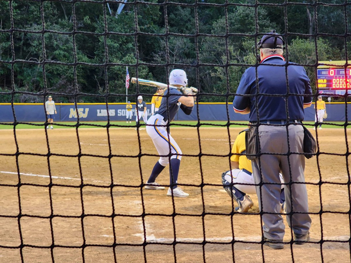 WildcatFp's tweet photo. We see you @jjae_lynn . JJ is playing at @MSJSoftball. We’re all cheering for you JJ. https://t.co/Leo1fjbz41