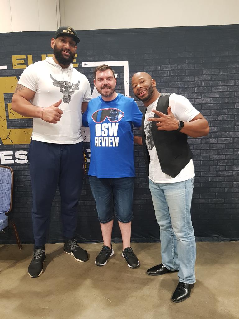 DvDB21's tweet photo. @Mitch_UK @therealmcpgmr We had a brilliant time too, this was a belter of a photo though 😂😂😂 https://t.co/93EO8FEK6N