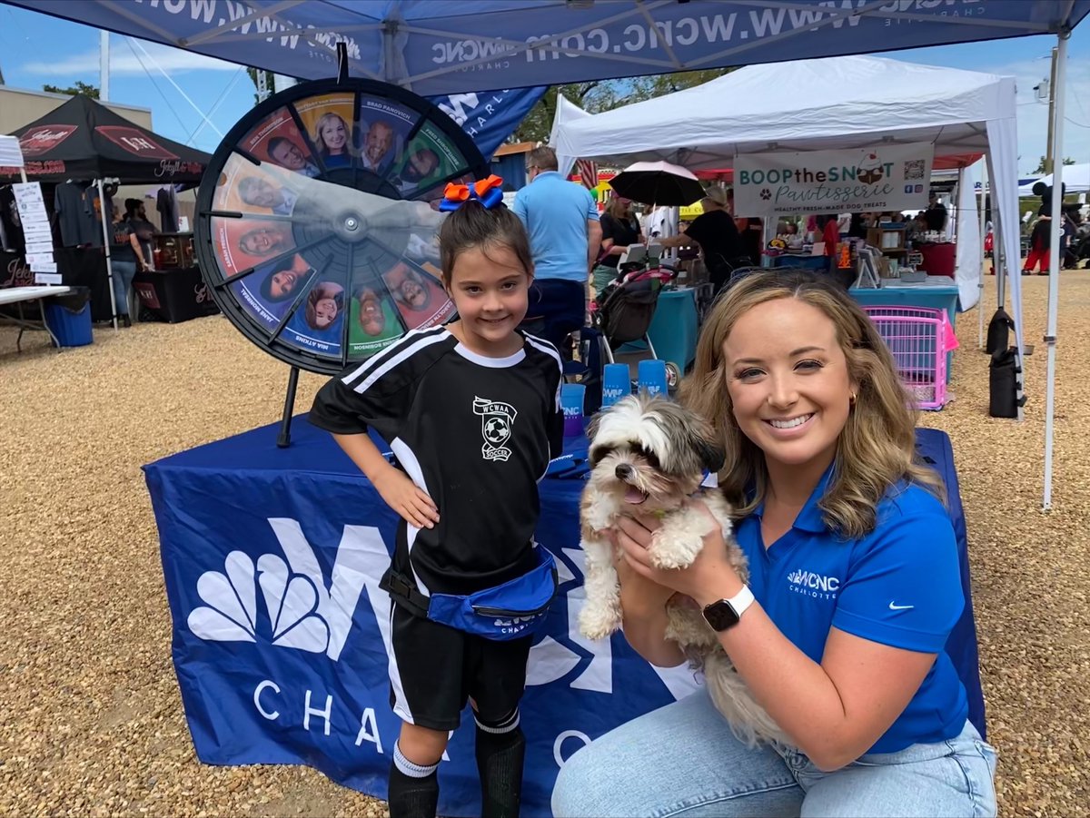 wcnc's tweet image. The fifth annual #PupsNPints event is underway in downtown #Waxhaw under the water tank! The area is filled with dozens of local vendors, food trucks, a beer zone for adults, a kid zone, live music and dogs looking for their forever homes.

MORE INFO: bit.ly/3dNj44m