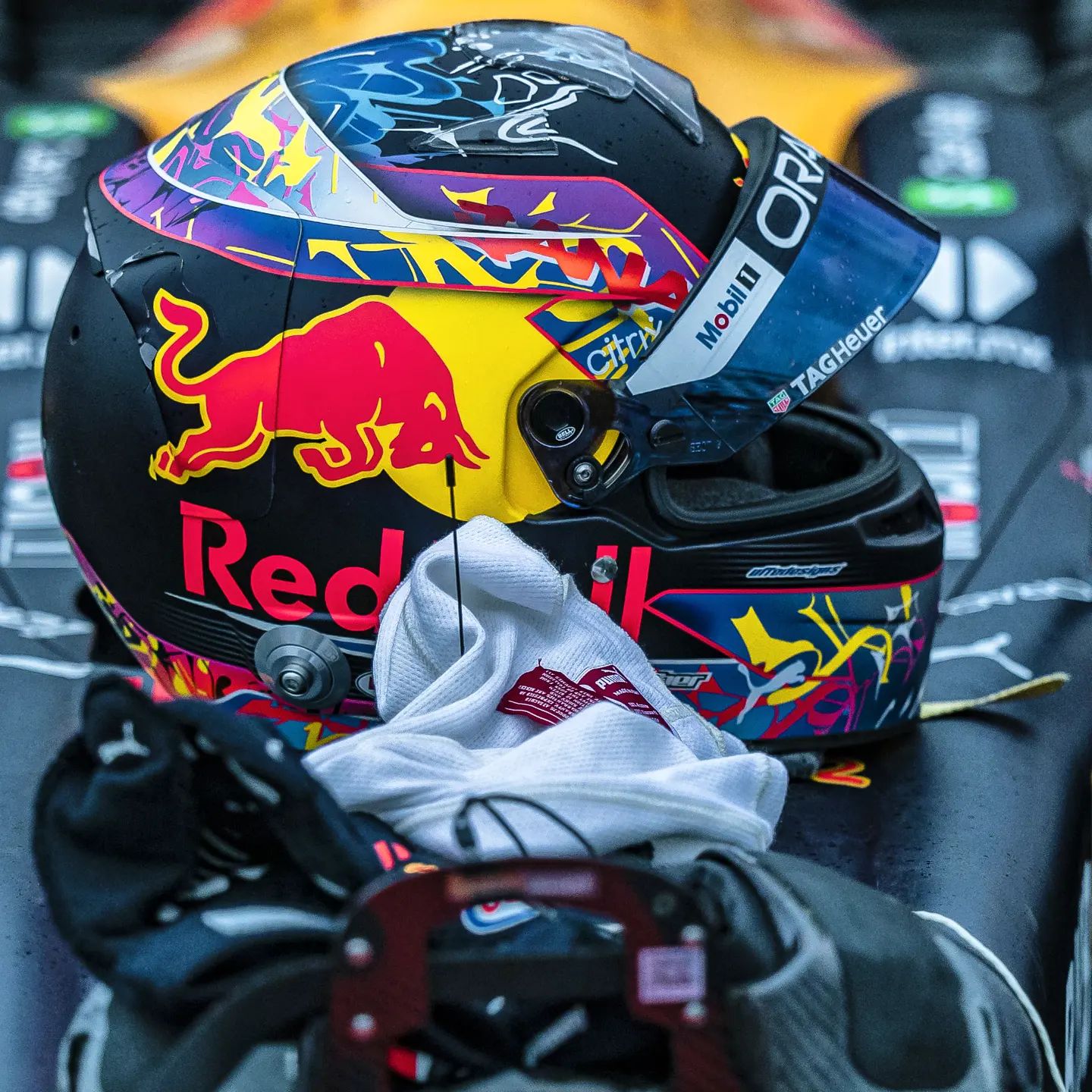 F1 Helmets en Twitter: "Helmet of Red Bull showrun driver Patrick  Friesacher 📸 Red Bull Content Pool #f1 #formula1 #friesacher  https://t.co/Q2lk9PEJ01" / Twitter