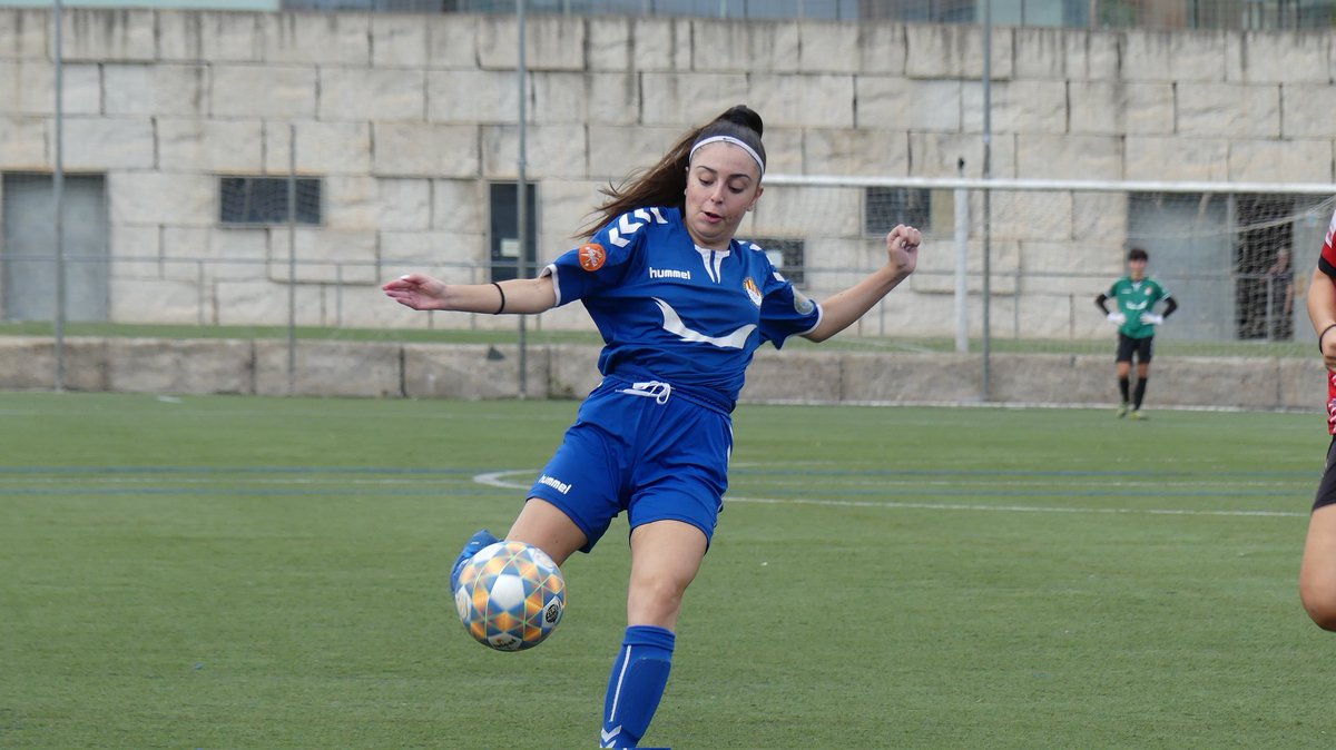 ceseagullbdn's tweet photo. JUVENIL A 📸

Imatges del partit d'avui contra la @UD_Viladecans 

#SomhiGavines 💙
#FutbolFemenino #FutbolFemeni #FutFem #FutbolBase #Seagull #Badalona https://t.co/35L083iD3D