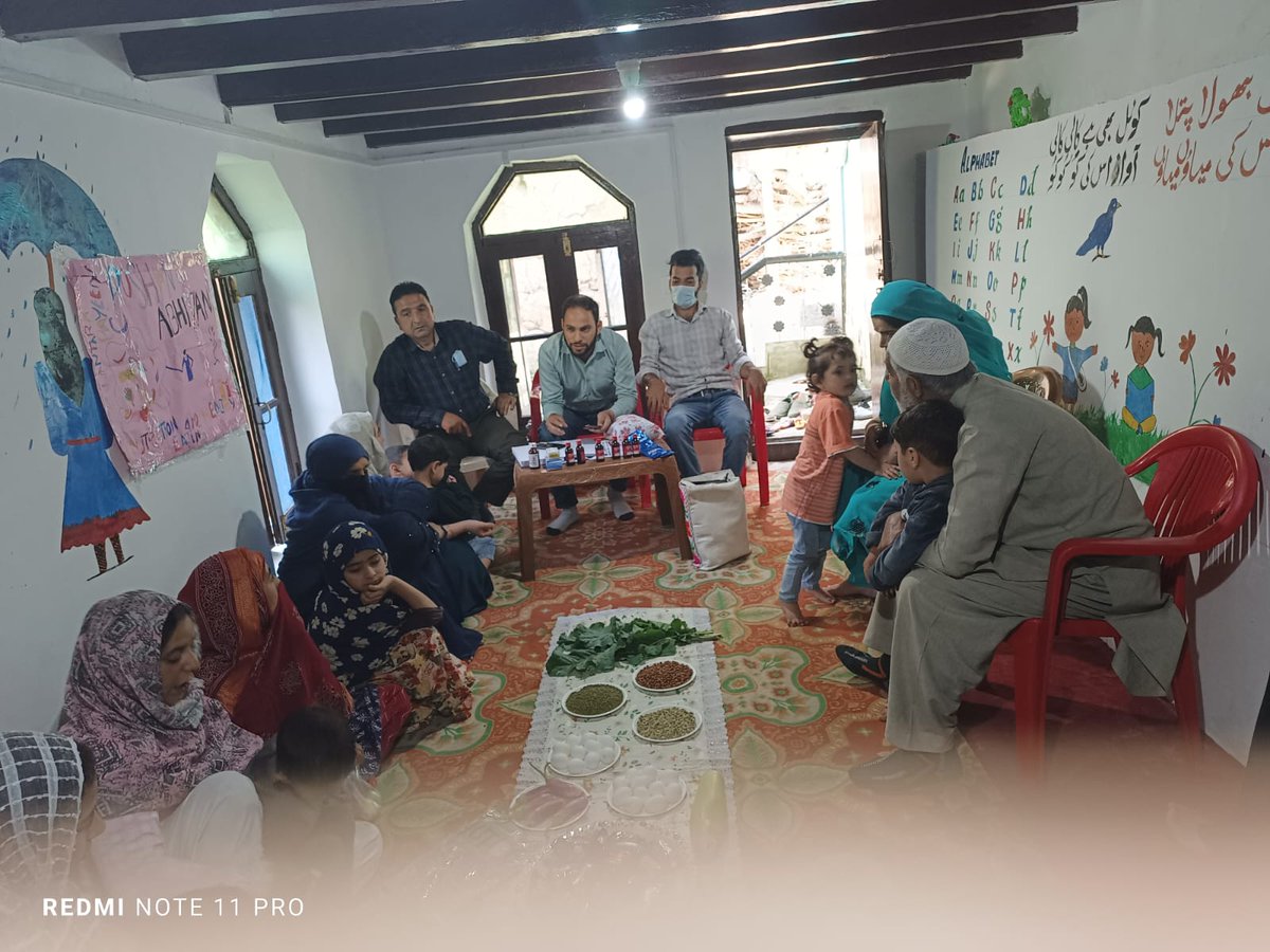 Village Health and Nutrition Day (VHND) Organised at Village Kalantra Payeen. 
facebook.com/10486397490533…
<a href="/OfficeOfLGJandK/">Office of LG J&K</a> 
<a href="/AdvisorBJKGovt/">Office of Advisor Bhatnagar</a>
<a href="/HealthMedicalE1/">Health & Medical Education Department J&K</a> 
<a href="/iasbhupinder/">Bhupinder Kumar</a> 
<a href="/PIBSrinagar/">PIB in Jammu Kashmir & Ladakh</a>