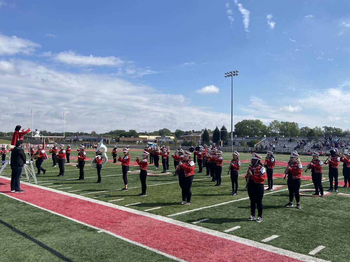 NorthActivities's tweet photo. Great halftime Homecoming performances by our Band and Fall Dance team! Go Polars! https://t.co/m6A8YIlspM