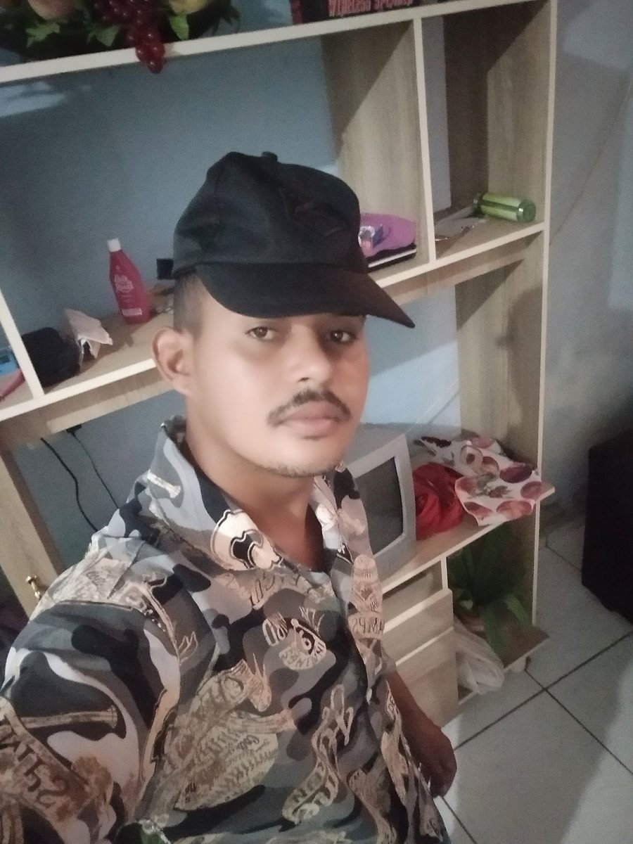 Felipe07697324's tweet photo. Boa tarde ❤️❤️❤️ https://t.co/iEAyumvVx1