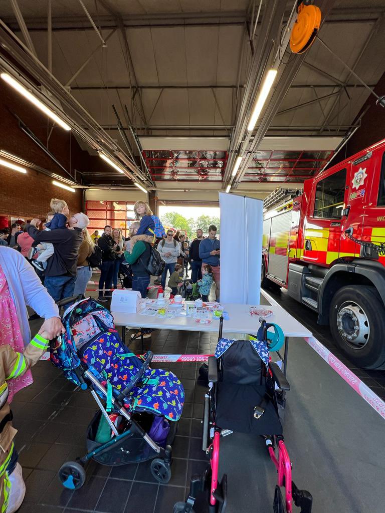 Droitwich Fire Cadets tweet media