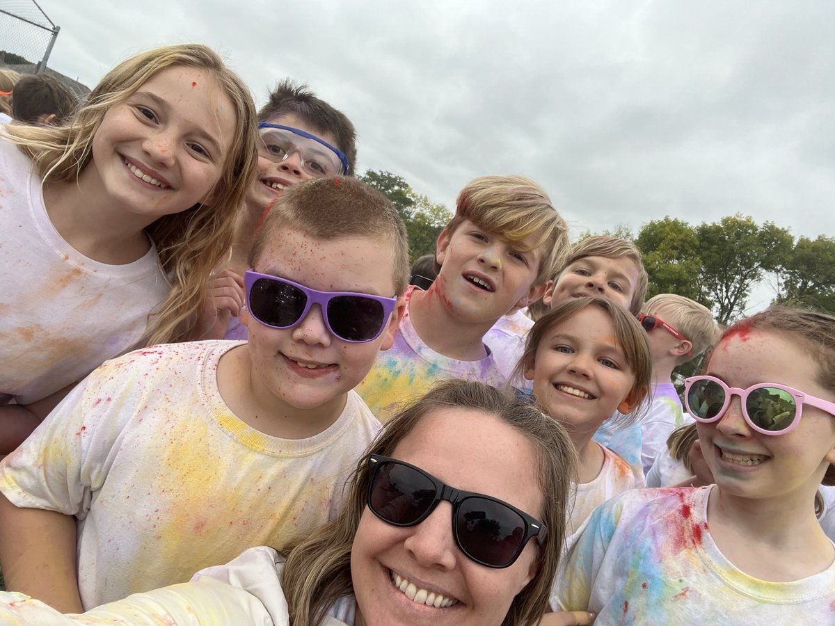 mrs_odoherty's tweet photo. Another Color Run down! Always a blast 😎 @EzraElementary https://t.co/DQYmw4CvDA