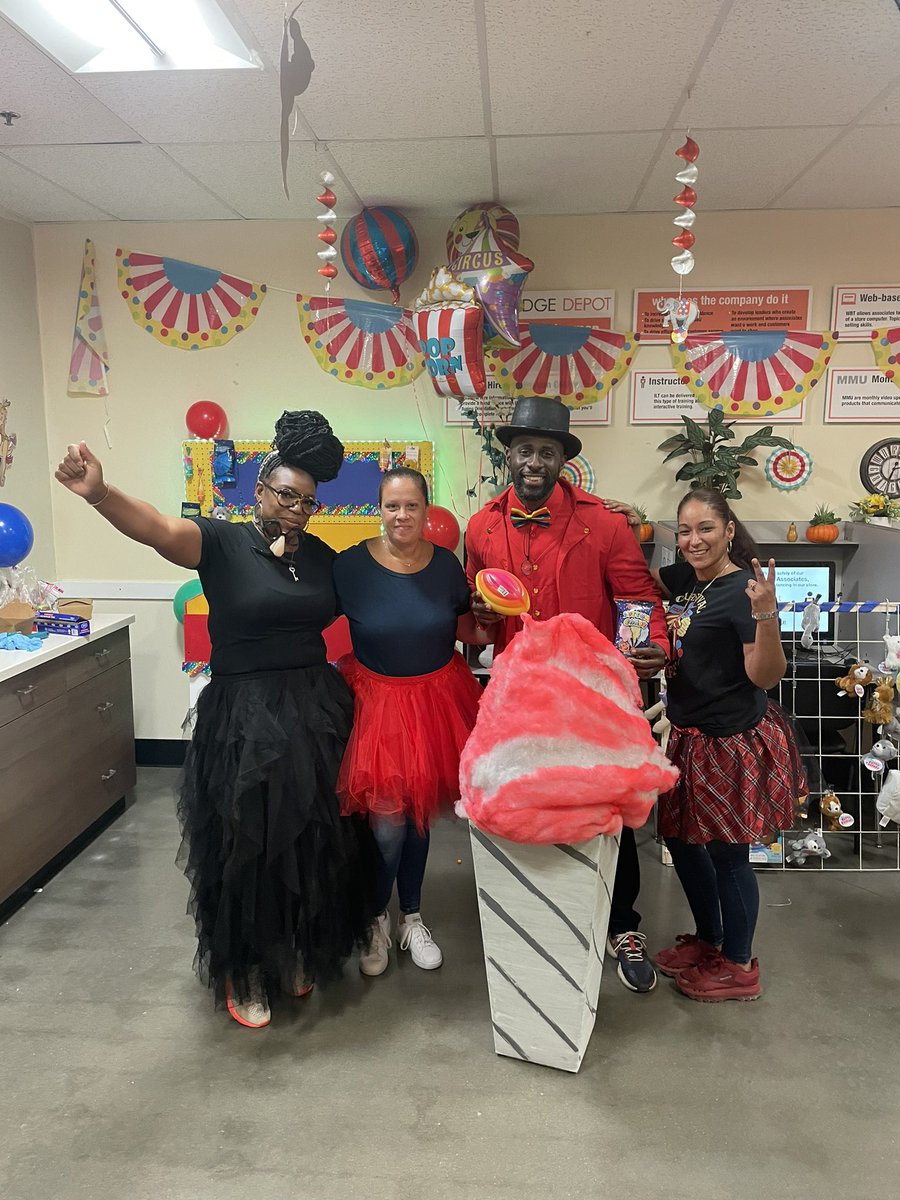 donaldogriffith's tweet photo. Celebrating our 1H Success carnival style. https://t.co/RlXip7oxSq
