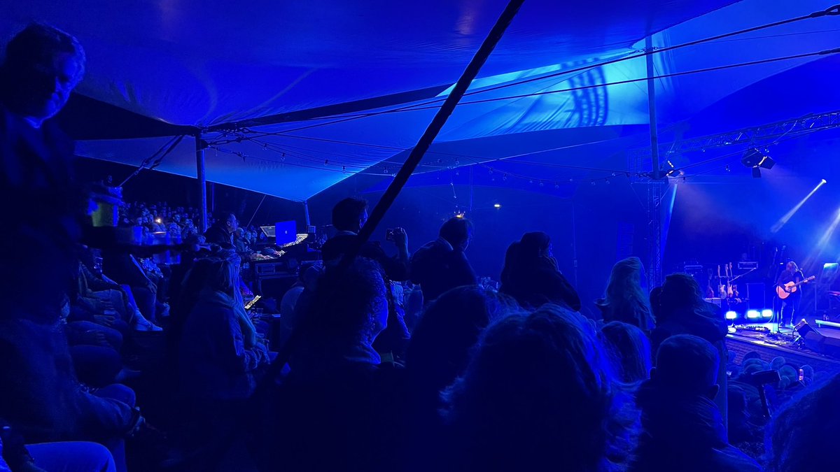 Jasonvkuijk's tweet photo. #blof in @HetGoffertpark maar ja er blijven altijd een halve garen het zicht verpesten voor anderen @doornroosjenl https://t.co/mwYmc3vclv