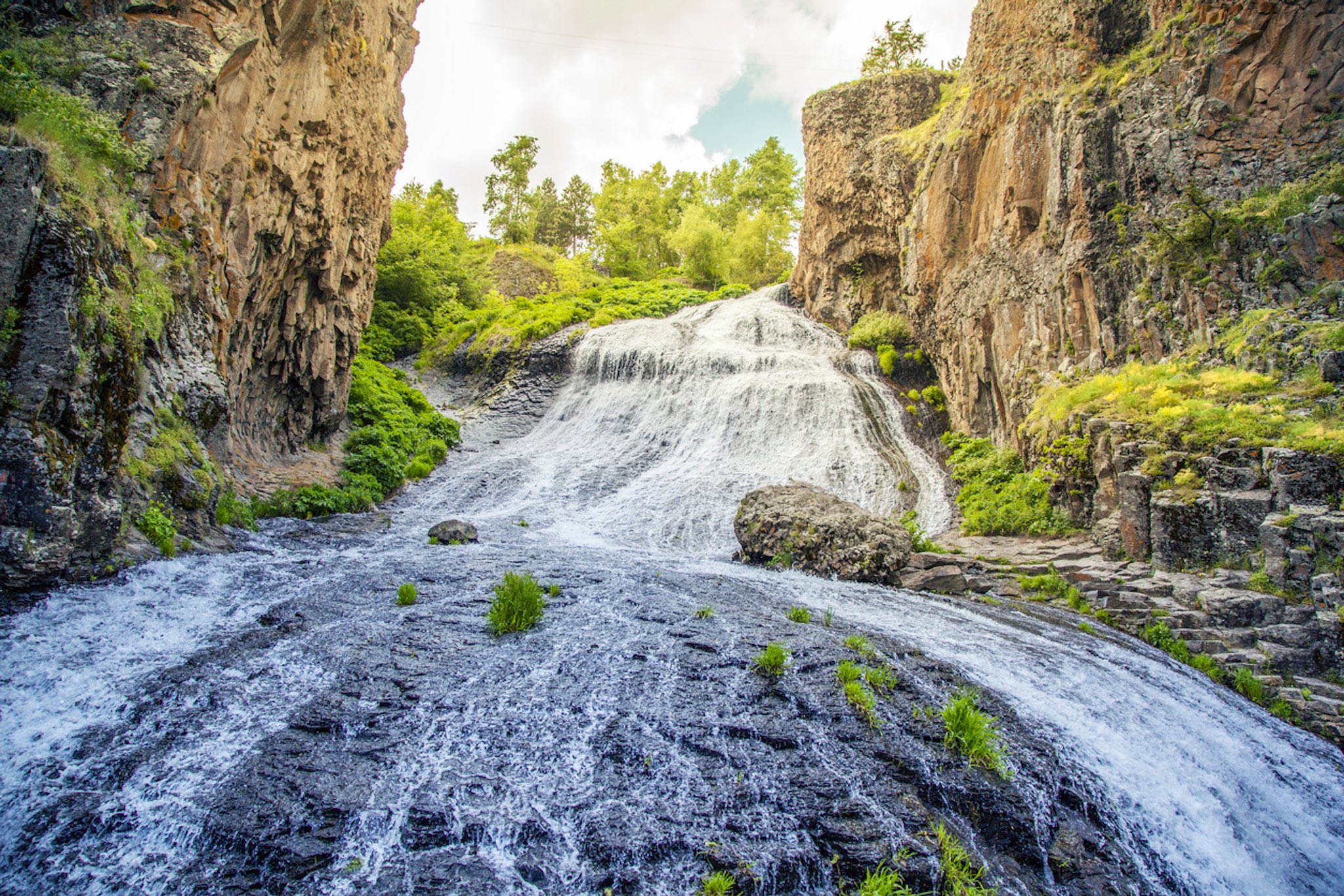 Джермукский водопад