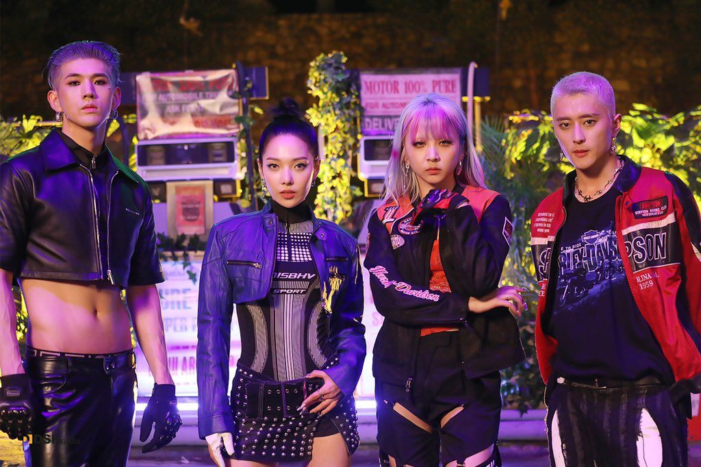 HORA DO STREAM NO YOUTUBE!

Don't Recall - 84,993,392 M
You in Me - 13,954,778 M
13IVI - 1,936,476 M

#KARD #BM <a href="/KARD_Official/">KARD (카드)</a>