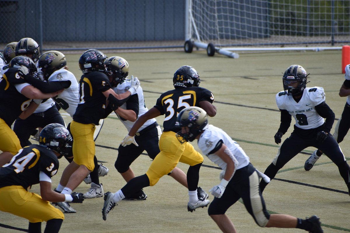 #35 JV game against Belle Vernon