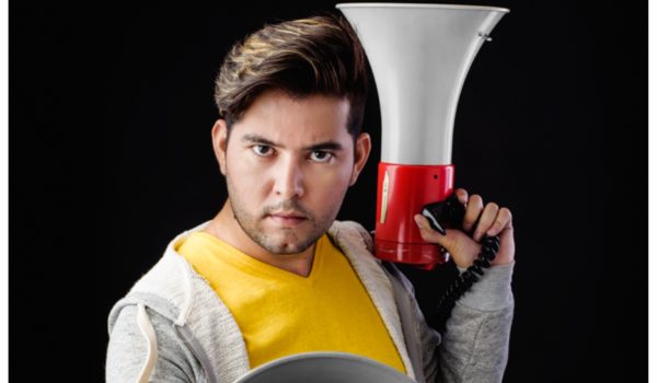 caltinoco5's tweet photo. @YaderMorazan Este es un caso de chupadores de teta y que maldicen la vaca #PoderJudicial no es el caso de tu hermano que chupa otra cosa, me pregunto como y de vivian antes de ser oposicionistas? @YaserMorazan # https://t.co/9kc5UklSu1