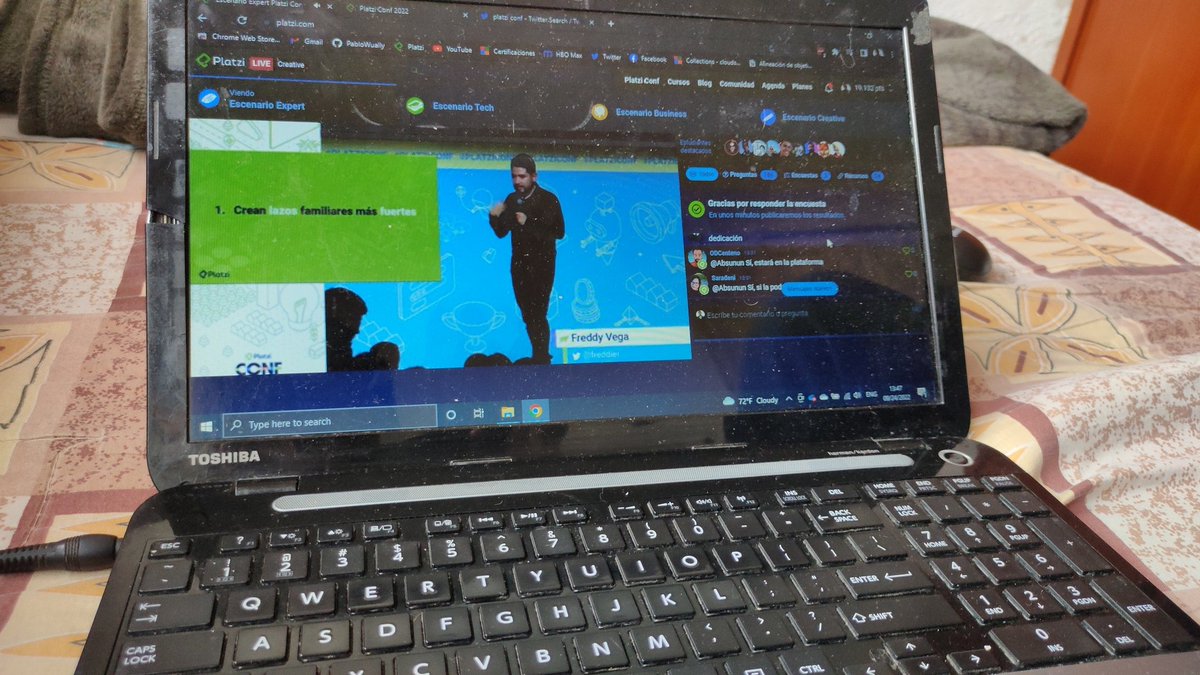 PabloWually's tweet image. #PlatziConf 😊